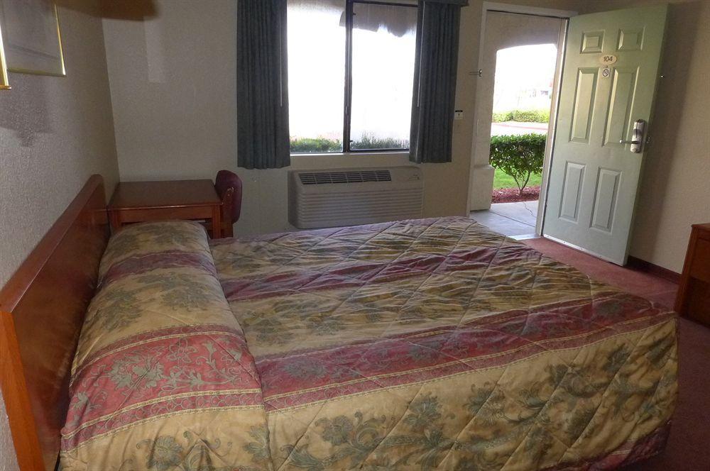 Inn At Rohnert Park Zewnętrze zdjęcie