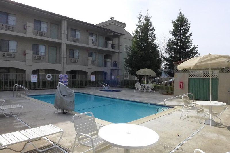 Inn At Rohnert Park Zewnętrze zdjęcie