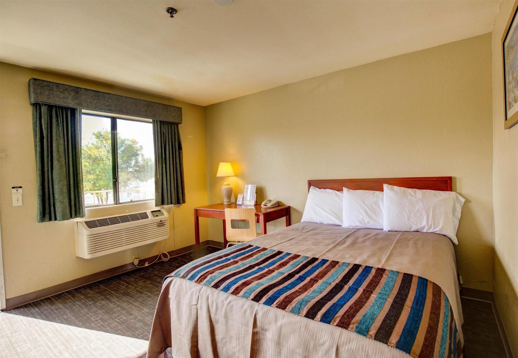 Inn At Rohnert Park Zewnętrze zdjęcie