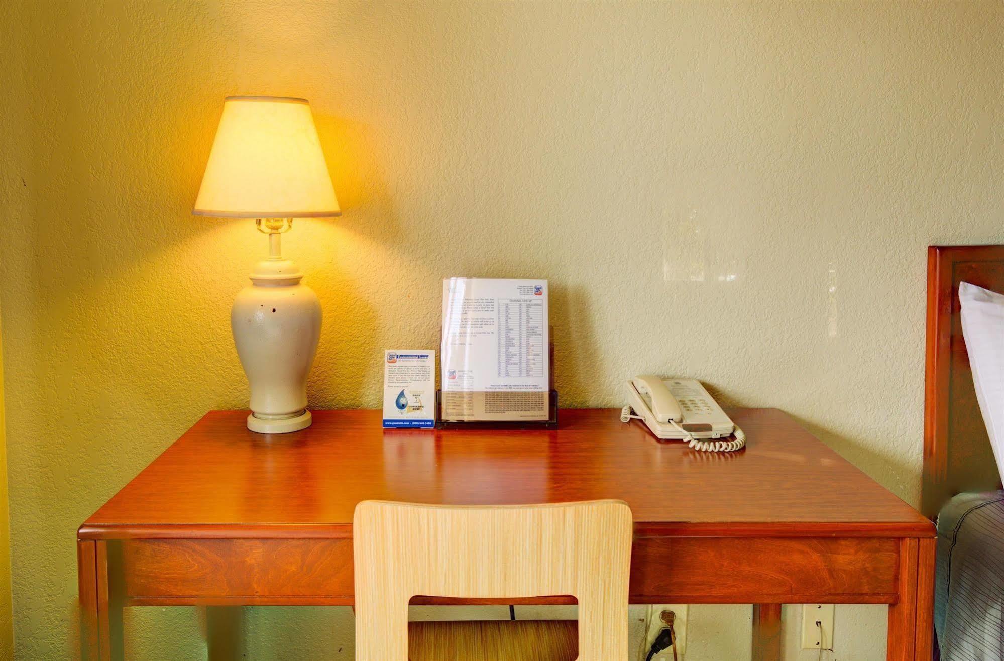 Inn At Rohnert Park Zewnętrze zdjęcie